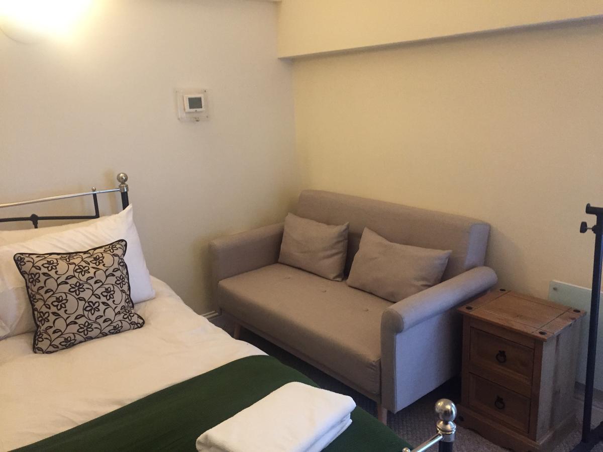 Findon Rest Ltd Motel Bagian luar foto
