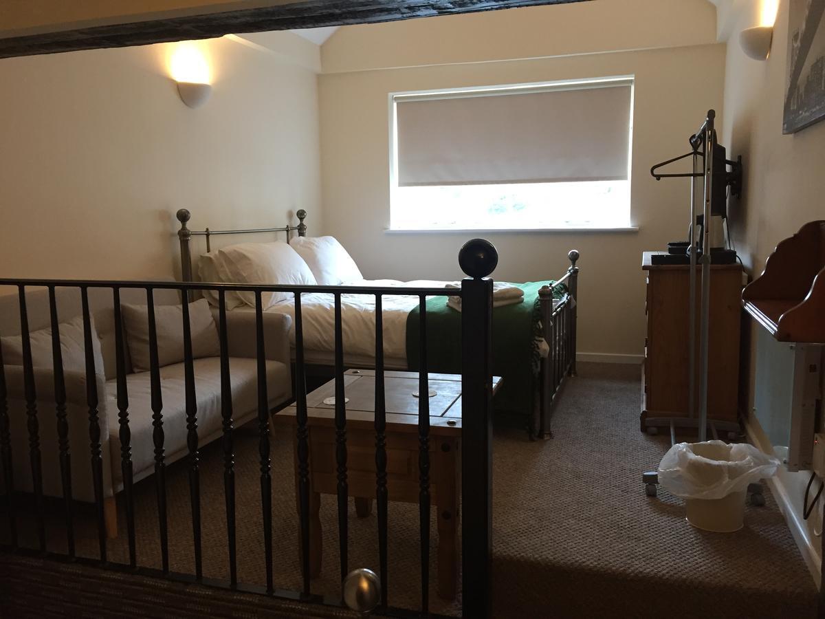 Findon Rest Ltd Motel Bagian luar foto